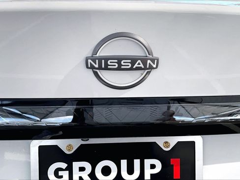 New 2026 Nissan Sentra SV w/ SV Convenience Package FWD image 15