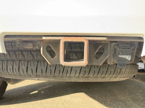 Used 2017 Ford Expedition EL Limited RWD image 12
