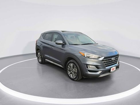 Used 2021 Hyundai Tucson Limited image 2