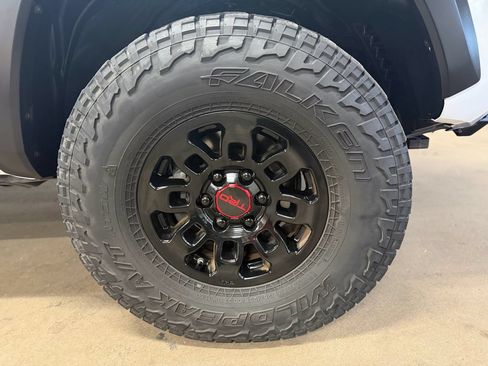 Used 2019 Toyota Tacoma TRD Pro AWD/4WD image 29