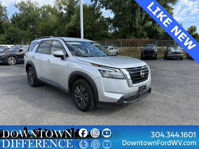 Used 2024 Nissan Pathfinder SV