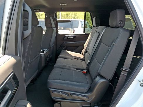 New 2026 Chevrolet Tahoe LS w/ LPO, Dark Essentials Package AWD/4WD image 9