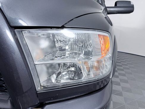 Used 2017 RAM 2500 Tradesman w/ Chrome Appearance Group image 29