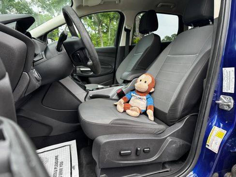 Used 2014 Ford Escape SE FWD image 17