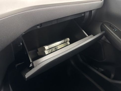 Used 2022 Ford Escape SE image 48