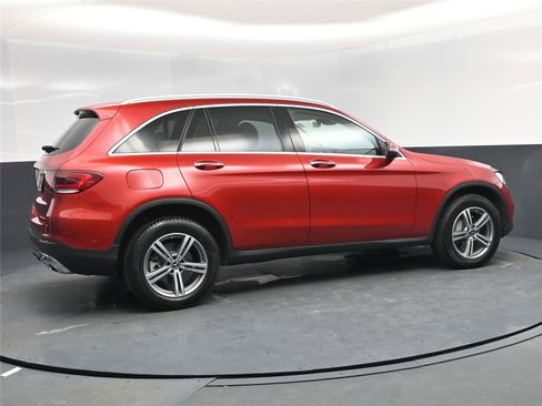 Used 2022 Mercedes-Benz GLC 300 GLC 300 image 4