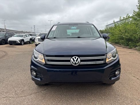 Used 2012 Volkswagen Tiguan S AWD/4WD image 2