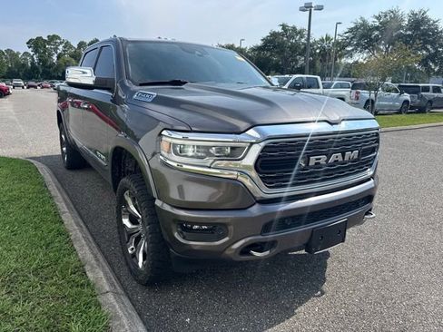 Used 2022 RAM 1500 Limited w/ Body-Colour Bumper Group AWD/4WD image 1