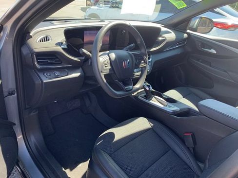 Used 2026 Buick Envista Preferred w/ Convenience II Package FWD image 19