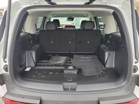 New 2026 Hyundai Santa Fe SEL FWD image 7