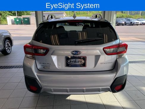 Used 2023 Subaru Crosstrek 2.0i Premium AWD/4WD image 15