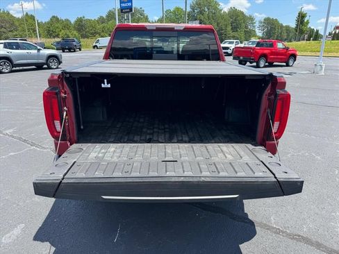 Used 2019 GMC Sierra 1500 AT4 w/ AT4 Preferred Package AWD/4WD image 10