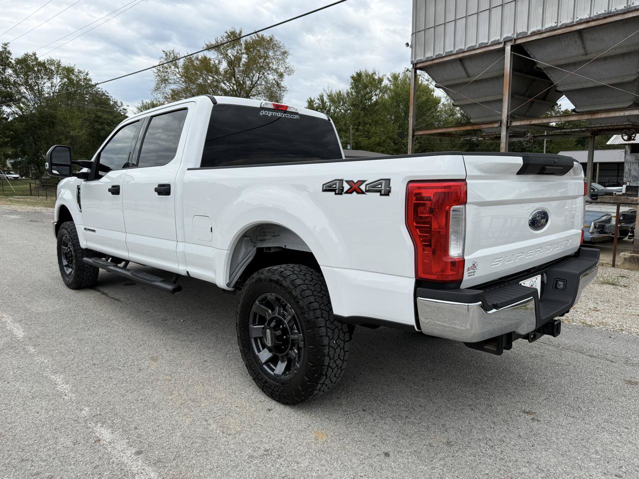 Used 2019 Ford F250 XLT w/ Snow Plow Prep Package AWD/4WD image 3