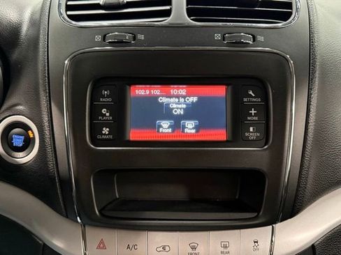 Used 2018 Dodge Journey SXT w/ Connectivity Group image 24