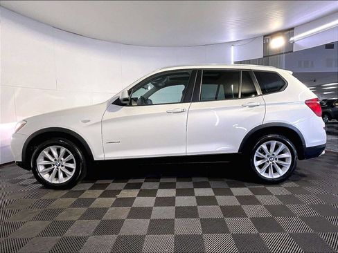 Used 2016 BMW X3 xDrive28i AWD/4WD image 2