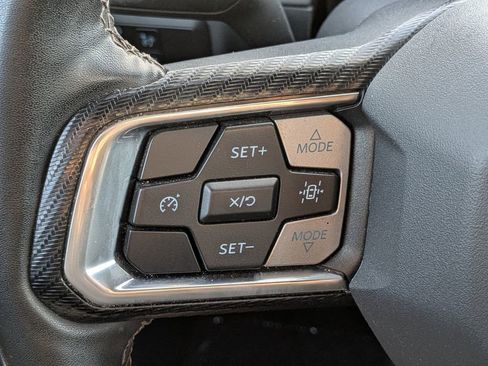 Used 2024 Ford Mustang Convertible RWD image 23