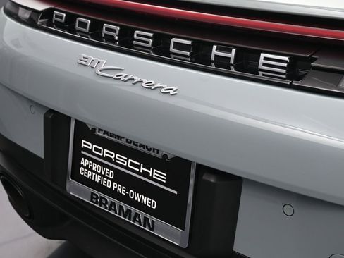 Certified 2025 Porsche 911 Carrera image 9