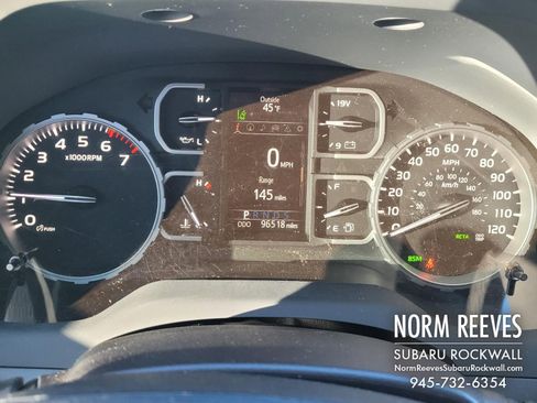 Used 2018 Toyota Tundra SR5 image 7