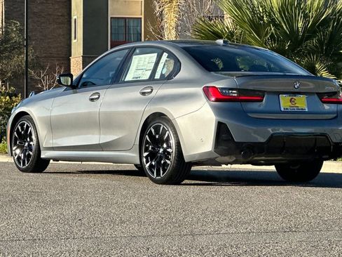 New 2026 BMW 330i Sedan w/ M Sport Package RWD image 5
