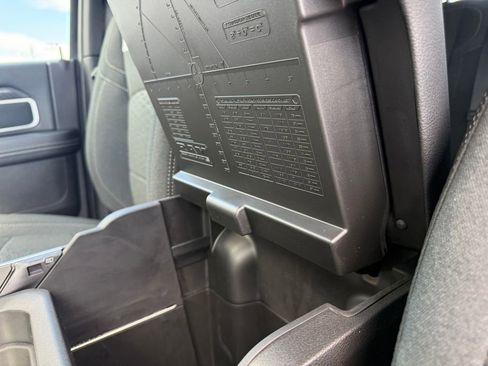 New 2026 RAM 2500 Big Horn AWD/4WD image 23