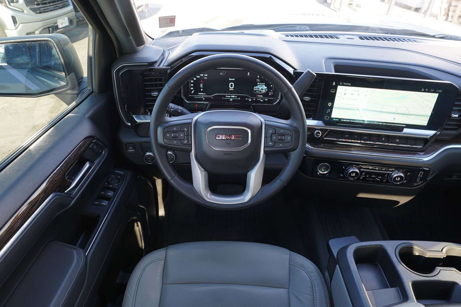 Used 2023 GMC Sierra 1500 Elevation RWD image 9