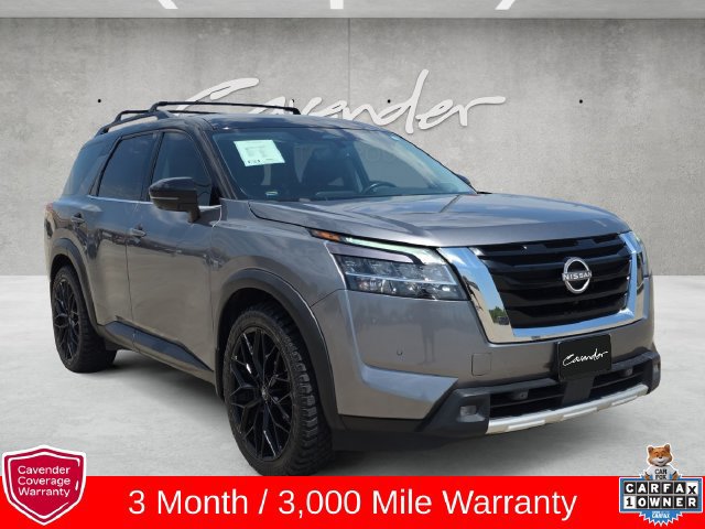 Used 2022 Nissan Pathfinder SL w/ SL Premium Package FWD image 2