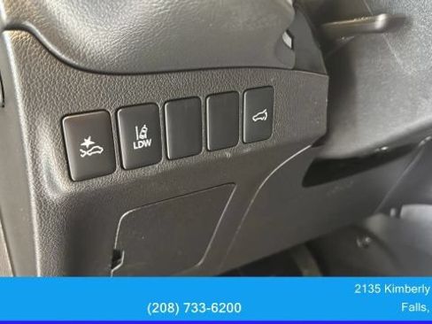 Used 2020 Mitsubishi Outlander SEL AWD/4WD image 26