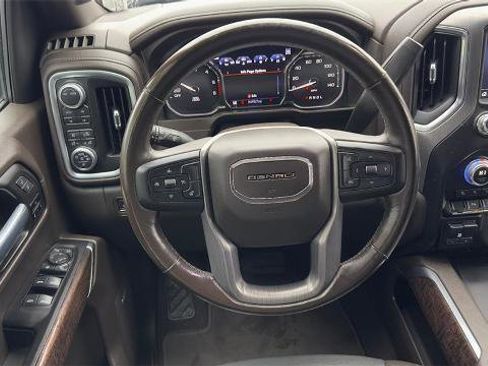 Used 2020 GMC Sierra 1500 Denali image 8