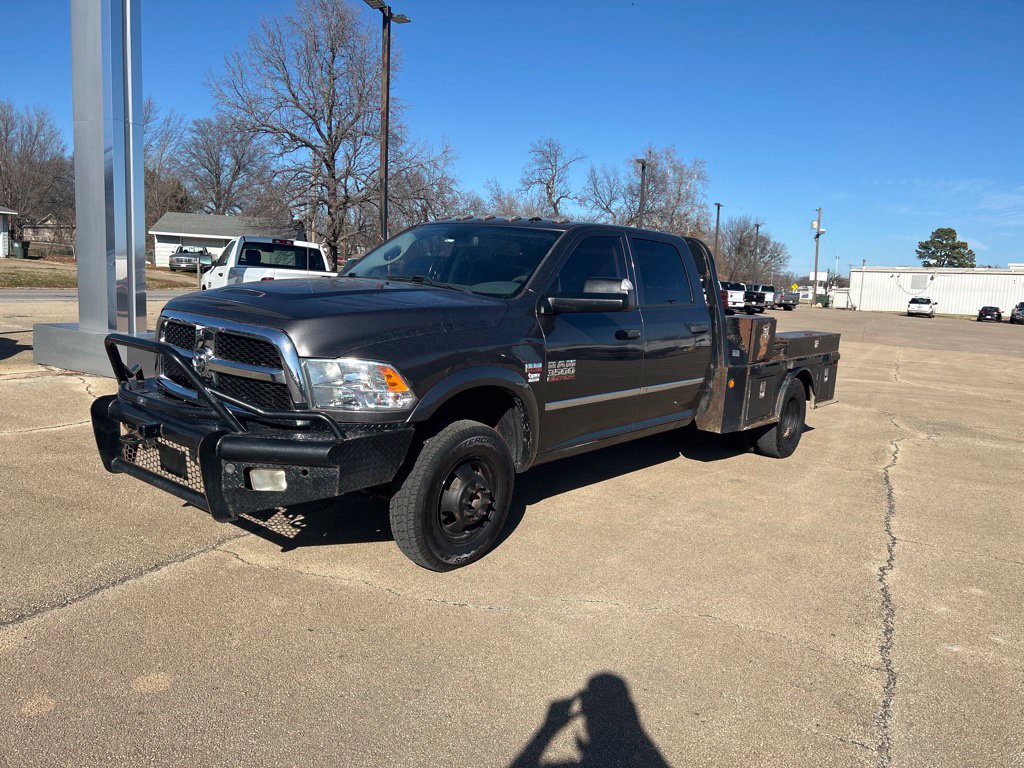 Used 2017 RAM 3500 Tradesman w/ Chrome Appearance Group AWD/4WD image 1