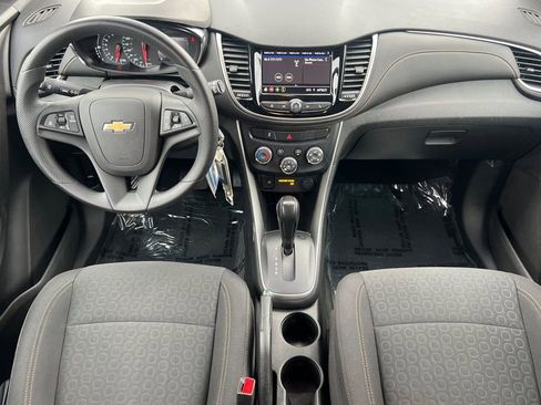 Used 2020 Chevrolet Trax LS w/ Tint and Cruise Package image 15