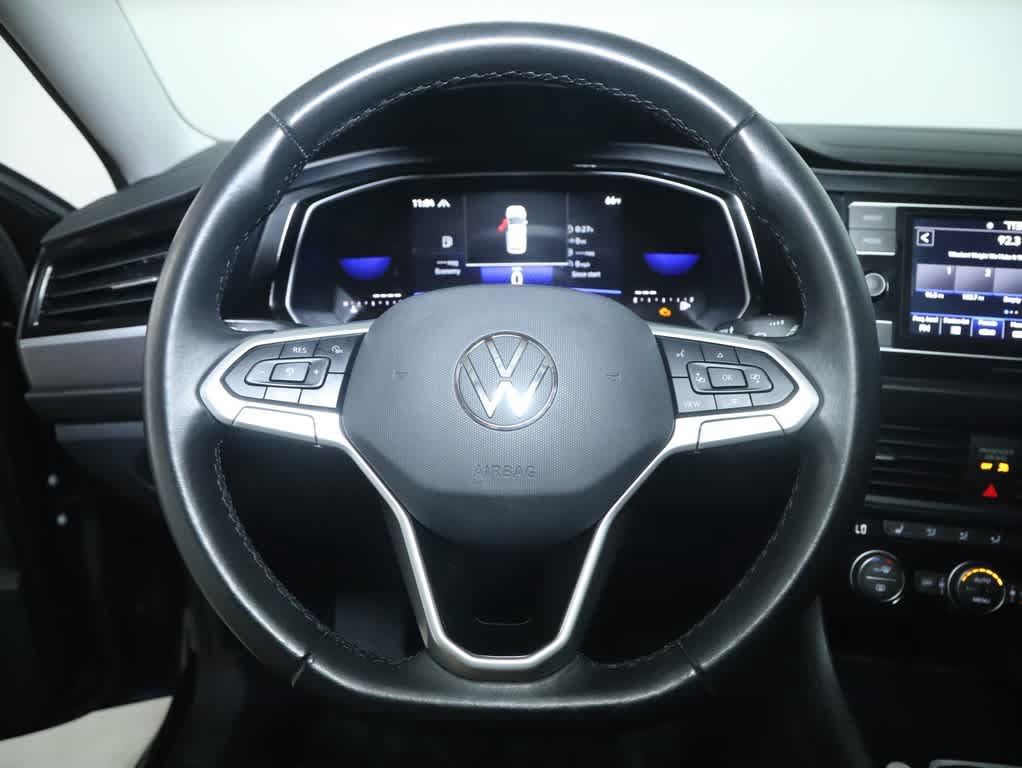 Used 2024 Volkswagen Jetta SE FWD image 20