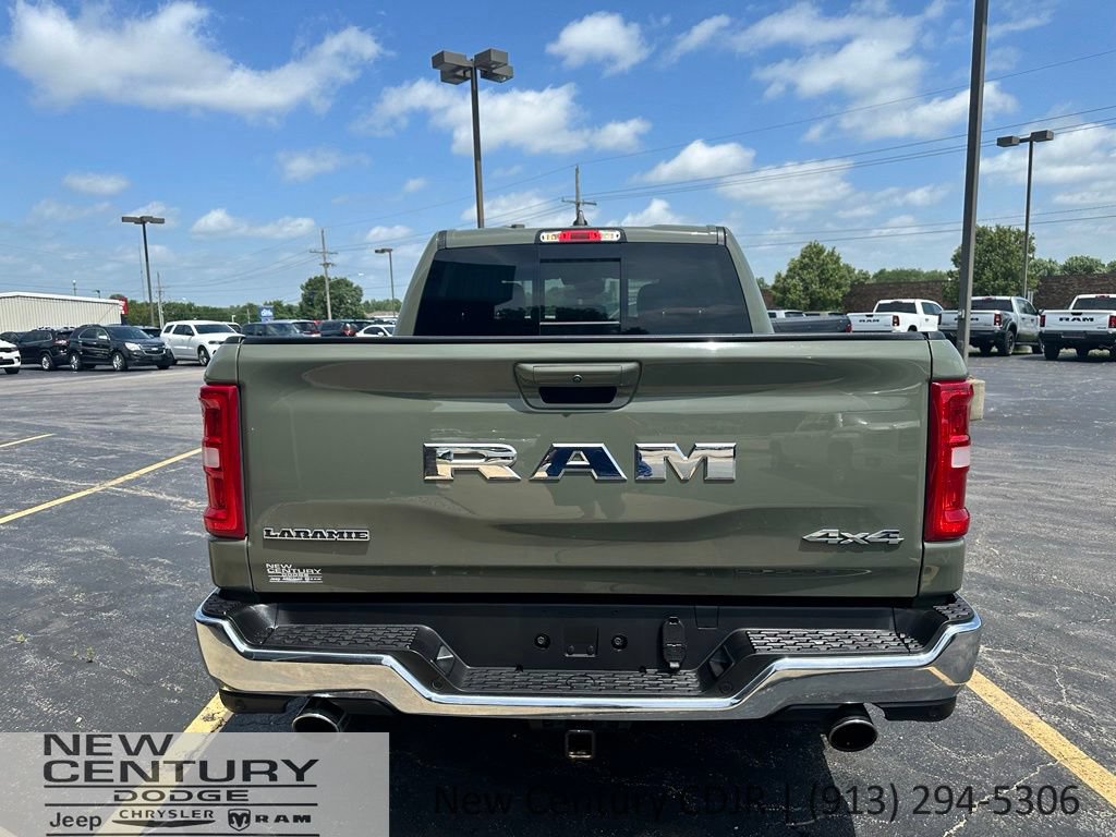 Used 2026 RAM 1500 Laramie AWD/4WD image 6