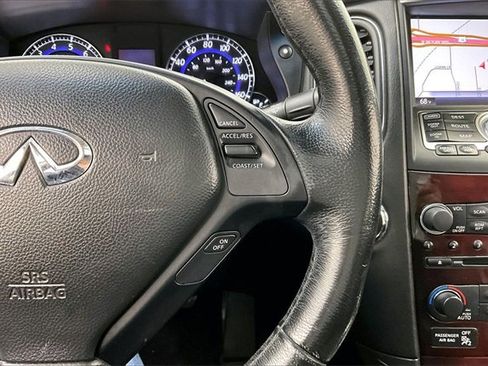 Used 2011 INFINITI EX35 Journey w/ Premium Pkg image 25