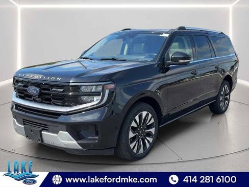Certified 2025 Ford Expedition Max Platinum w/ Driver's Package AWD/4WD image 3