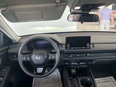 Used 2024 Honda Accord EX image 3