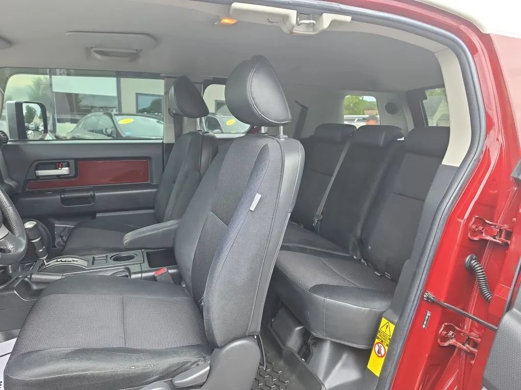 Used 2008 Toyota FJ Cruiser 4WD w/ Upgrade Pkg 2 image 15