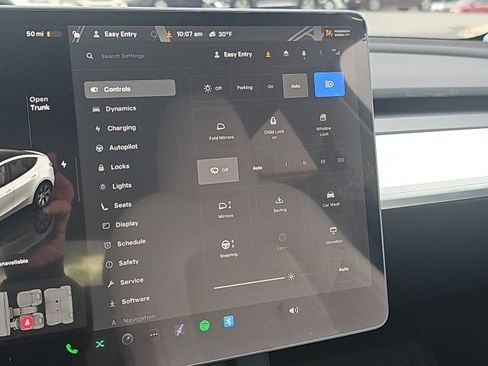 Used 2024 Tesla Model Y Long Range image 8