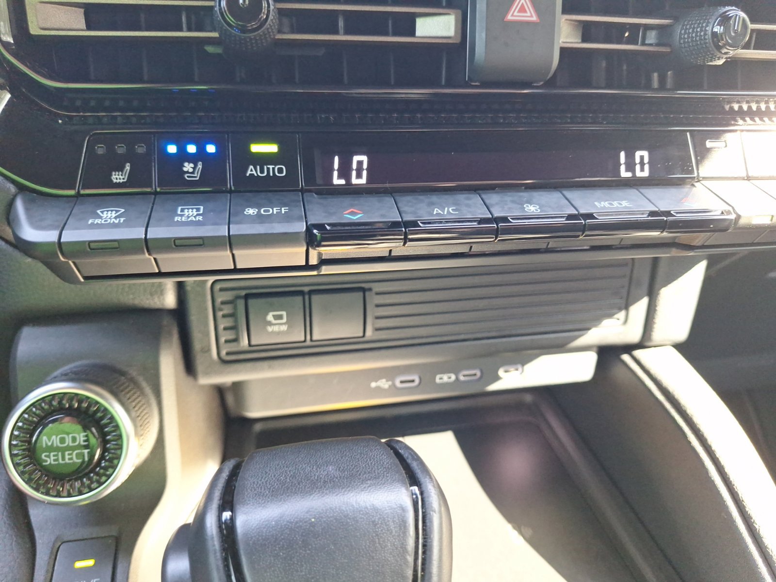 Used 2024 Toyota Land Cruiser w/ Premium Package AWD/4WD image 25
