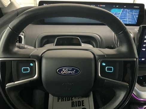 Used 2025 Ford Expedition Max Platinum AWD/4WD image 37