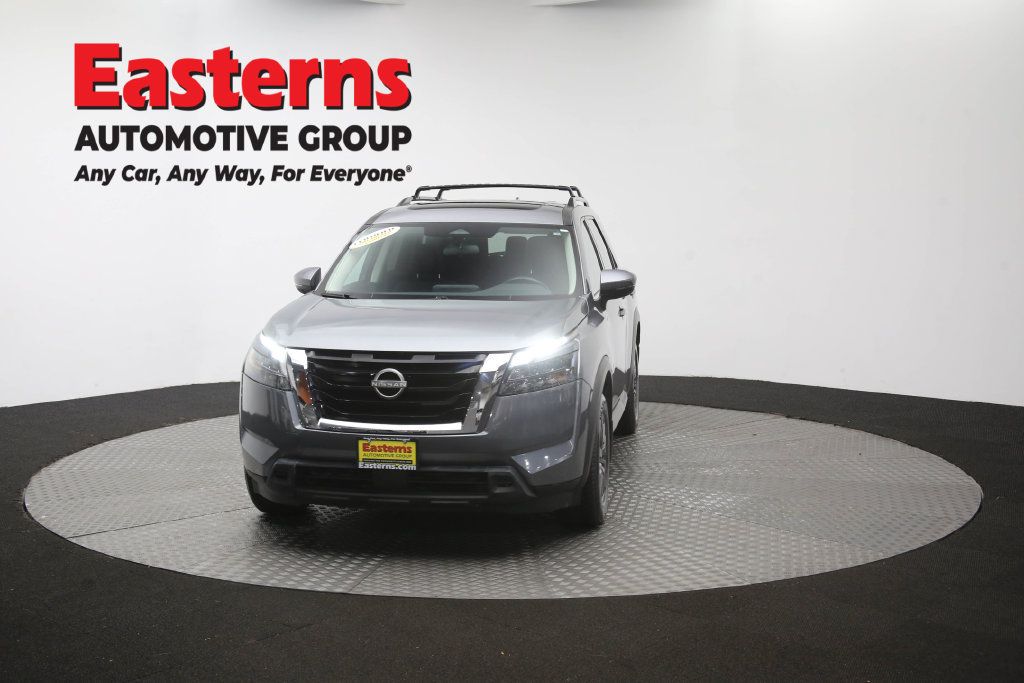 Used 2023 Nissan Pathfinder SV w/ SV Premium Package AWD/4WD image 59