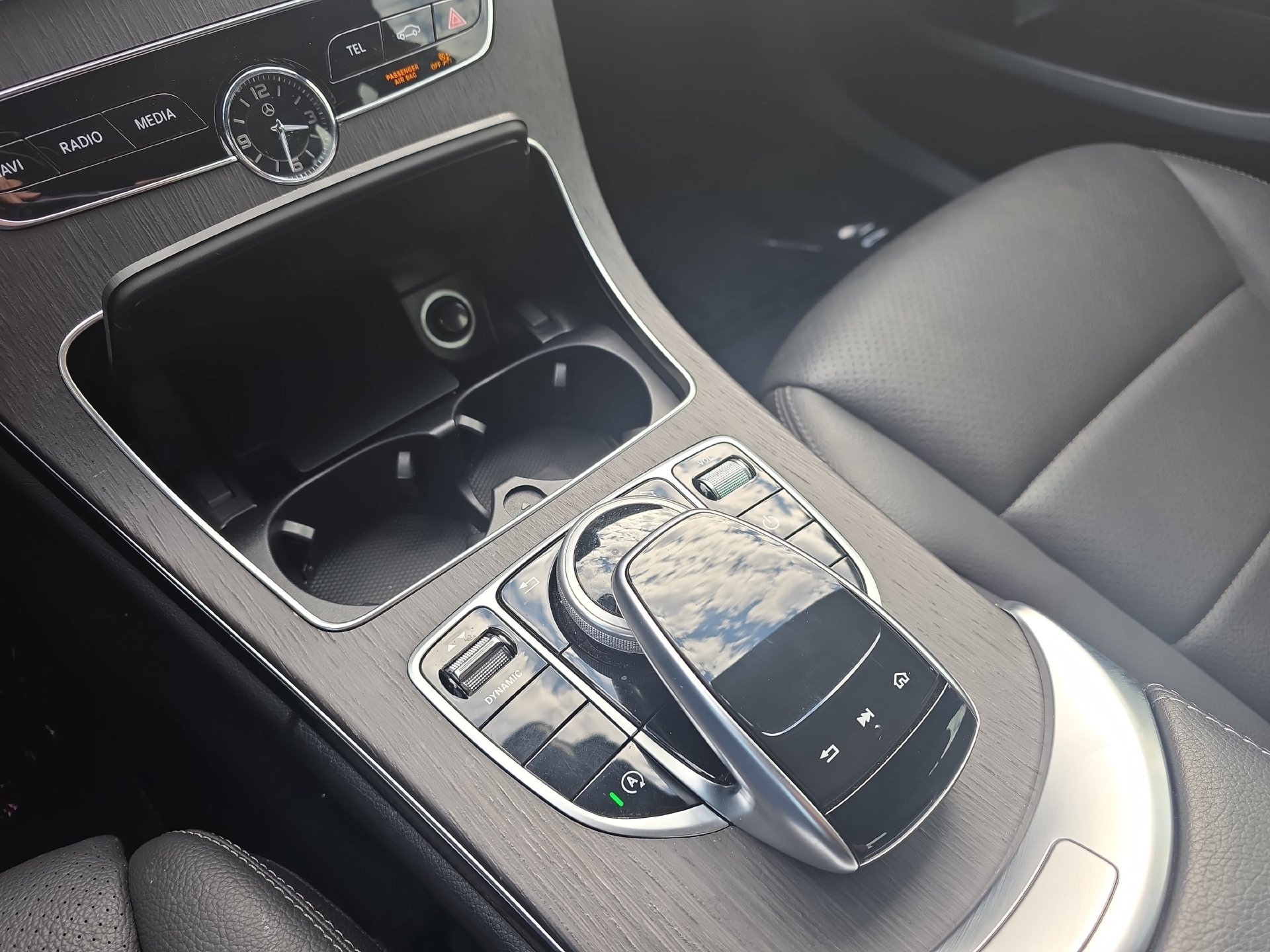 Certified 2020 Mercedes-Benz C 300 4MATIC Sedan image 25