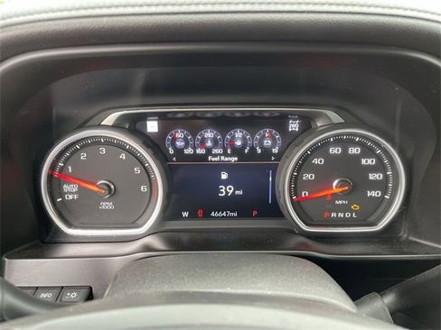 Used 2019 Chevrolet Silverado 1500 LTZ w/ LTZ Premium Package image 15