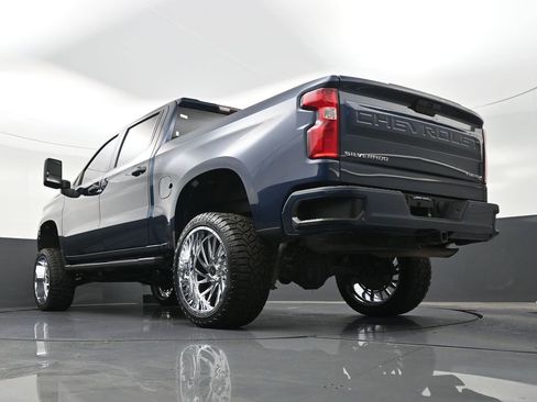 Used 2021 Chevrolet Silverado 1500 Custom image 25