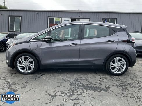 Used 2023 Chevrolet Bolt LT image 5