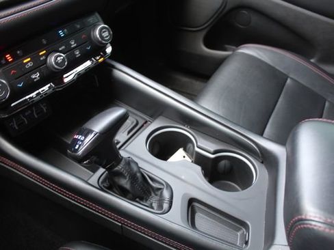 Used 2021 Dodge Durango R/T w/ Technology Group RWD image 34