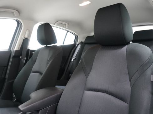 Used 2015 MAZDA MAZDA3 i Sport FWD image 11