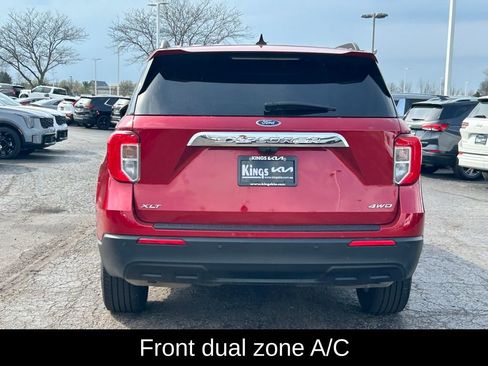 Used 2024 Ford Explorer XLT AWD/4WD image 6