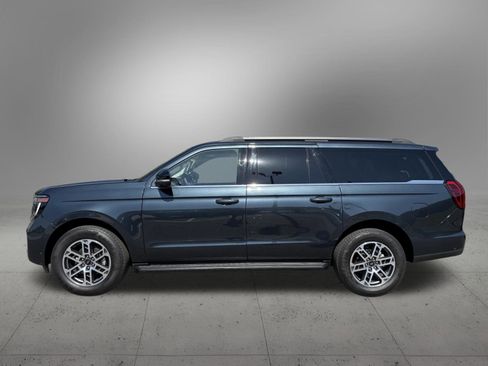 Used 2025 Ford Expedition Max Active image 2