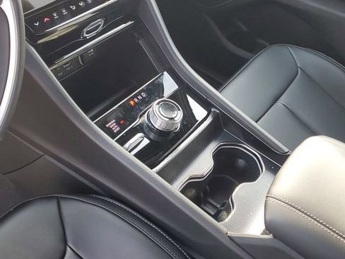 New 2026 Jeep Grand Cherokee L Limited image 13