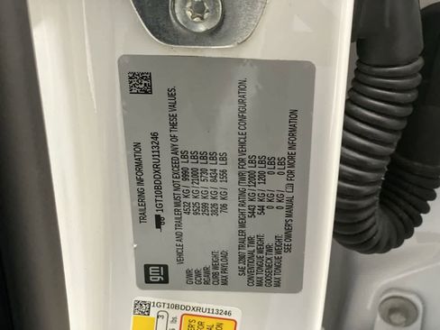 Used 2024 GMC Hummer EV 2X image 29